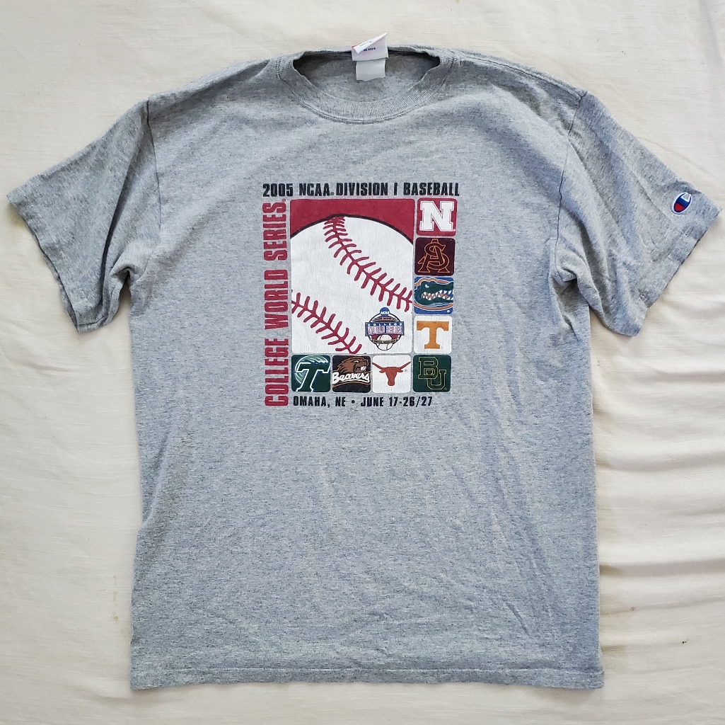 College World Series Ncaa Division Baseball Tee Omaha Ne Large